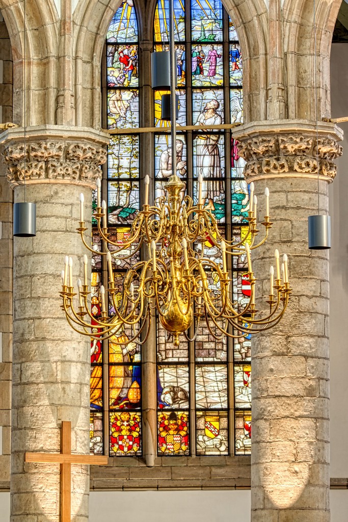 HDR sint-janskerk grote kerk sint-jan sint jan gouda glas in lood eglise church kerkfotografie pelerinage religie religion bedevaartsoord rooms katholiek protestant